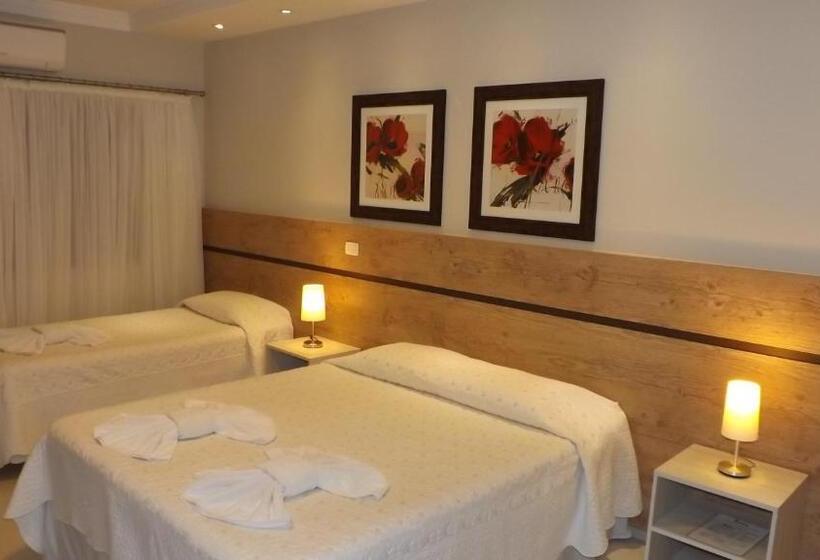 デラックストリプルルーム, Pousada Surucuá