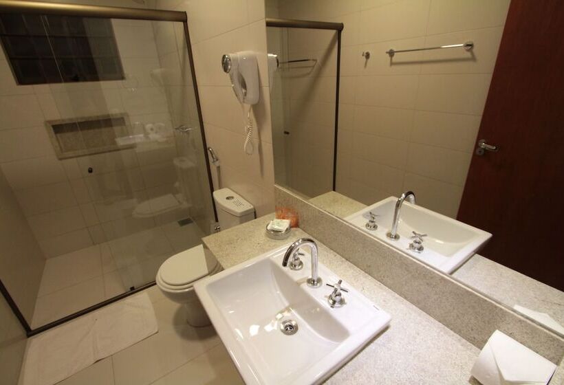 デラックスの4人部屋, Pousada Surucuá