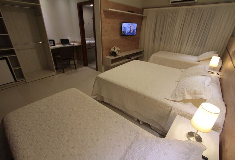 デラックスの4人部屋, Pousada Surucuá