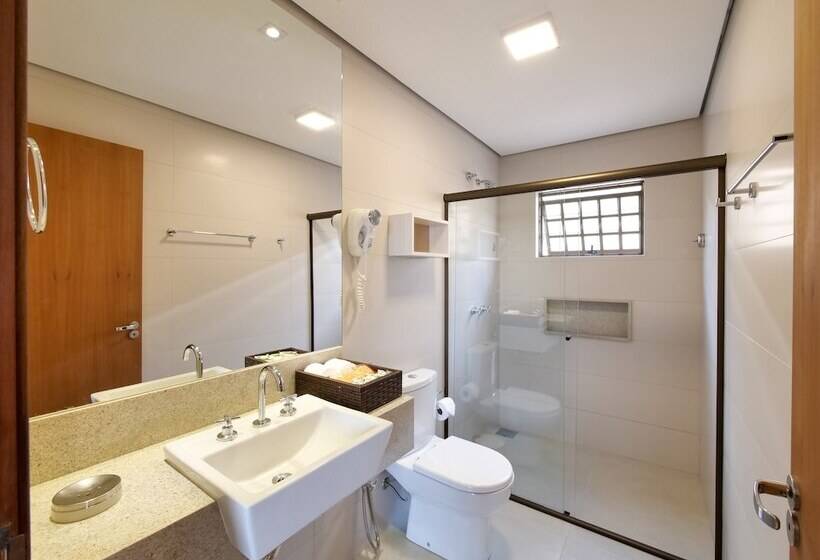 デラックスルーム, Pousada Surucuá