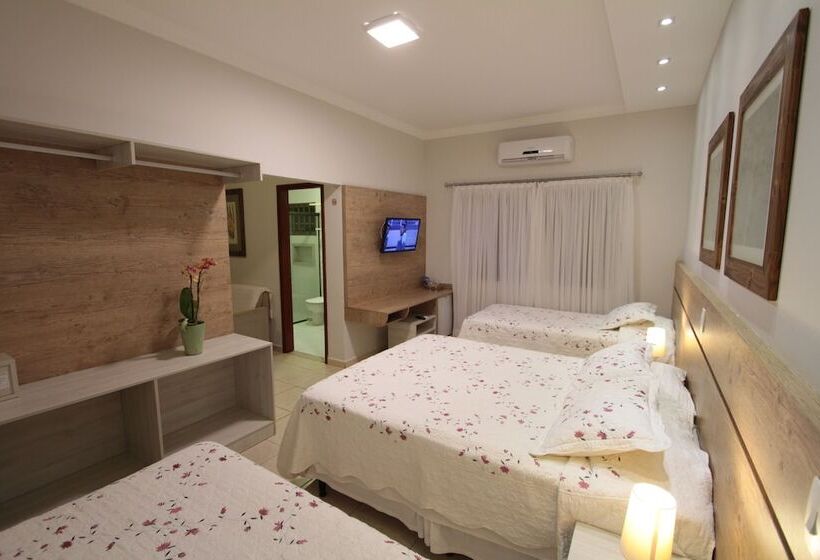 デラックスファミリールーム, Pousada Surucuá