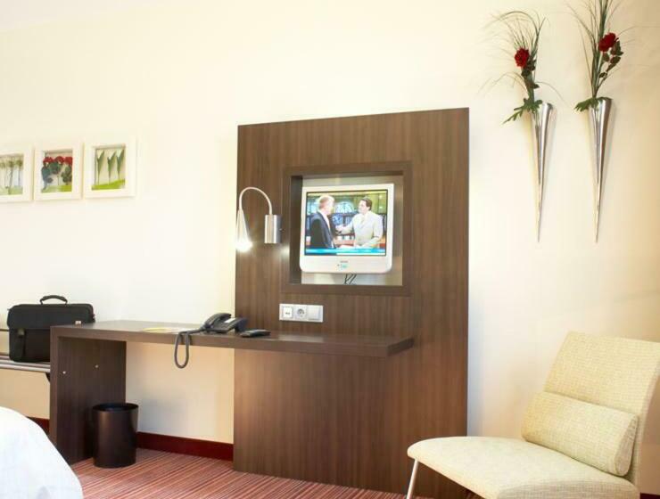 Номер Стандарт, Qualitel Wilnsdorf