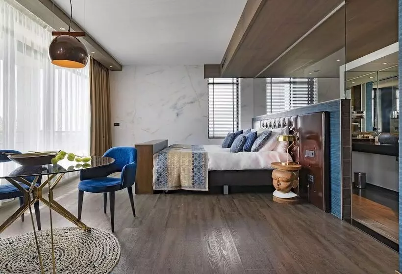 スイート, Van Der Valk Hotel Sneek