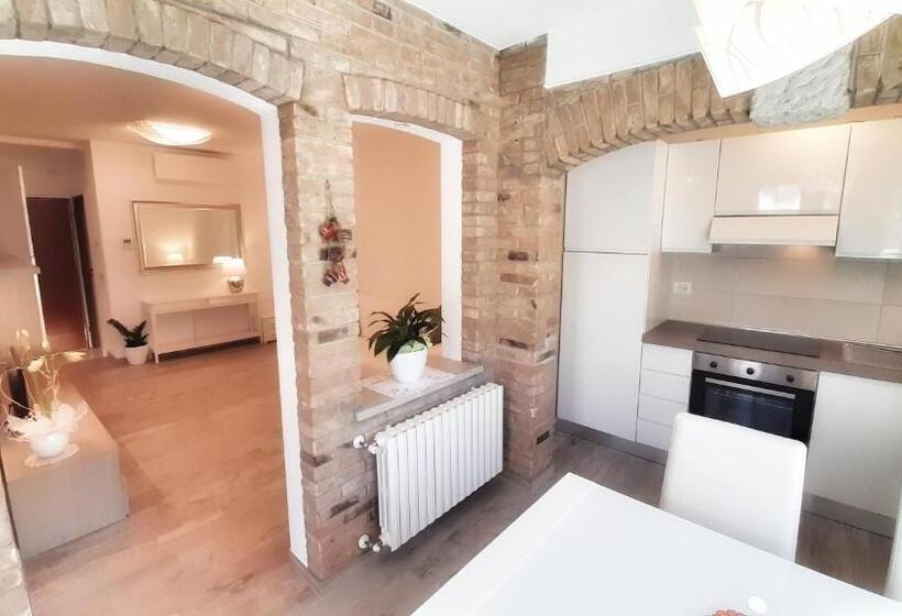 수피리어 스위트, & Wellness Fra I Pini