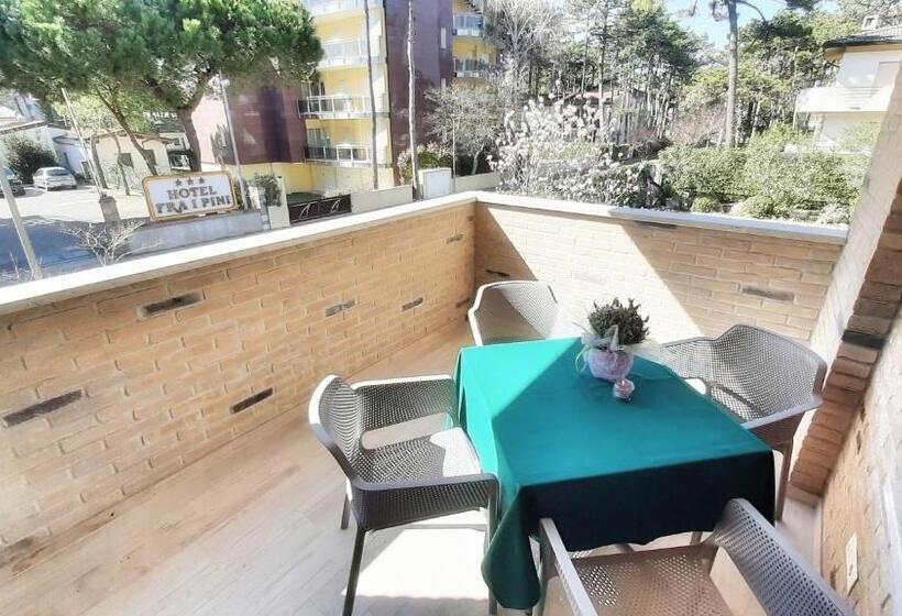 수피리어 스위트, & Wellness Fra I Pini