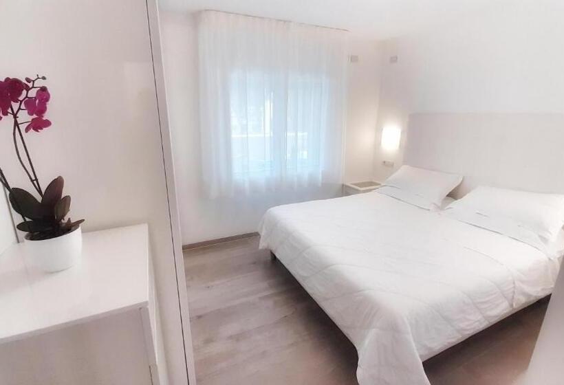 수피리어 스위트, & Wellness Fra I Pini