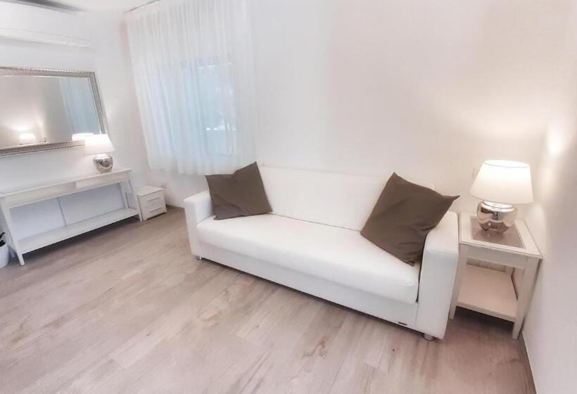 수피리어 스위트, & Wellness Fra I Pini