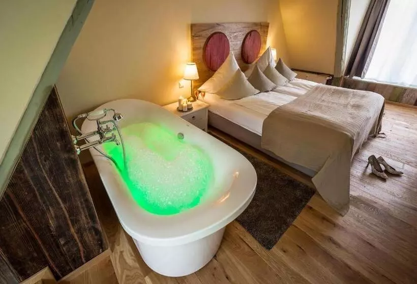 Deluxe-sviitti, Wellness Goldenes Fass Meißen