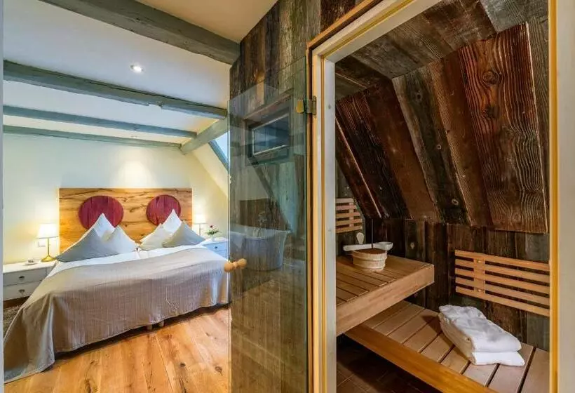 Deluxe-sviitti, Wellness Goldenes Fass Meißen