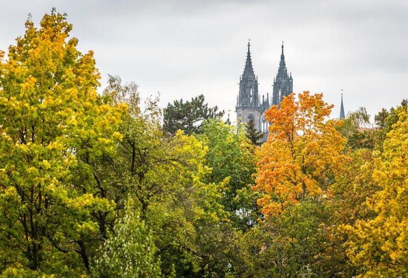 Полулюкс, Wellness Goldenes Fass Meißen