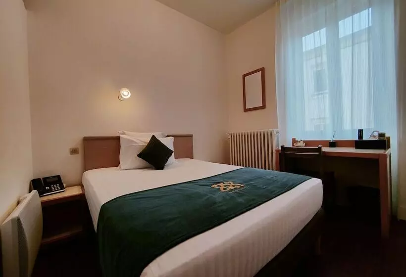Habitación Estàndard Individual, Will S