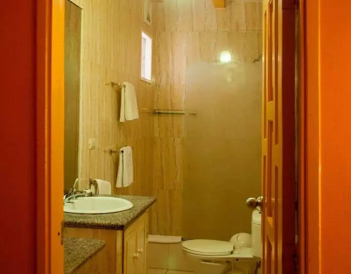 اتاق استاندارد, La Casa de Marita