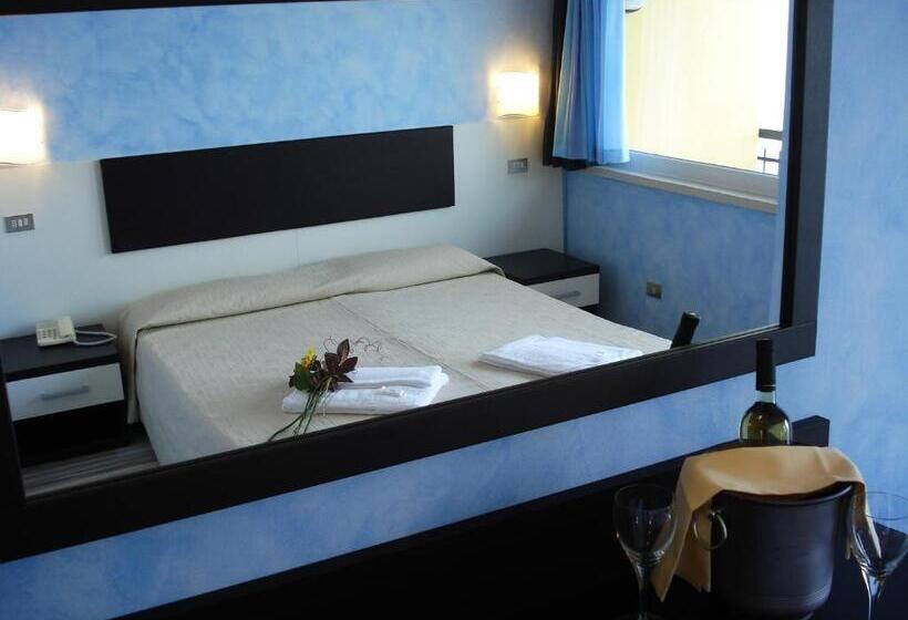 高级大房间, Taki Village