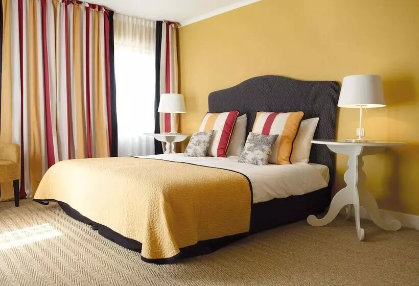 Deluxe Room, Saillant Hotel Gulpenerland   Auping Hotel Partner