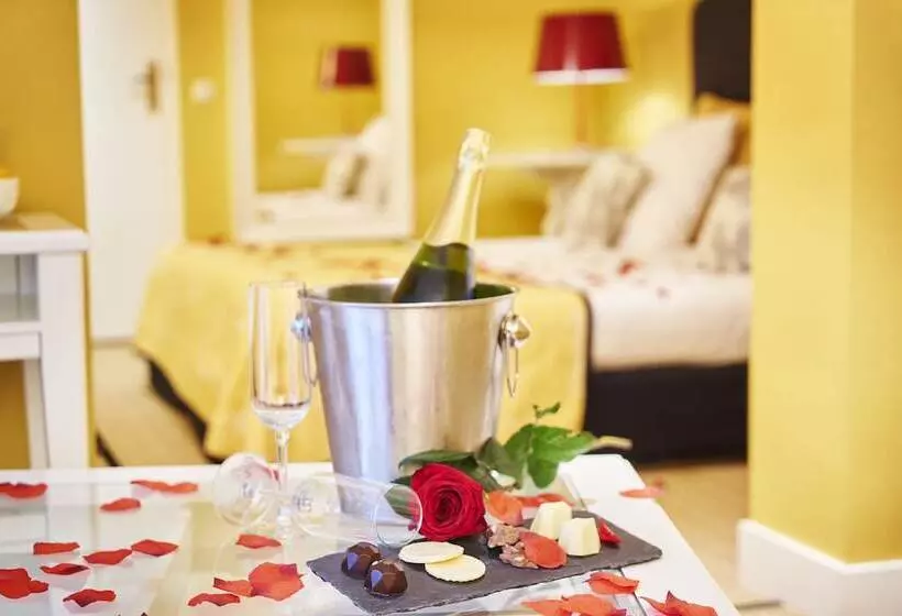 Junior Suite, Saillant Hotel Gulpenerland   Auping Hotel Partner