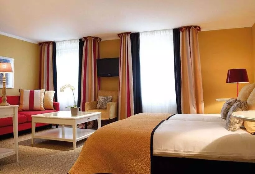 Junior Suite, Saillant Hotel Gulpenerland   Auping Hotel Partner