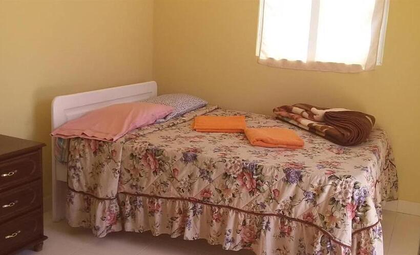 اتاق استاندارد سه نفره, Casa Helena