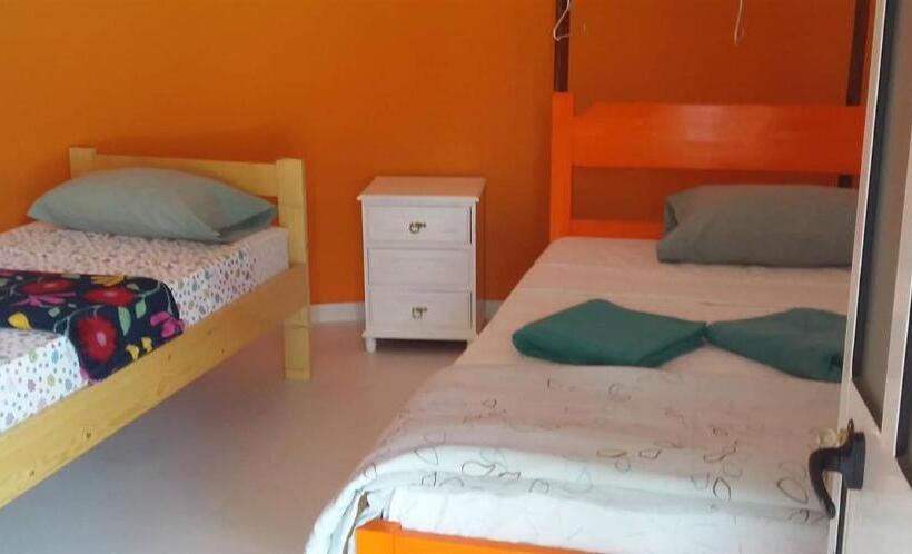 اتاق استاندارد سه نفره, Casa Helena