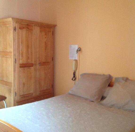 חדר סטנדרט, Auberge Du Meygal