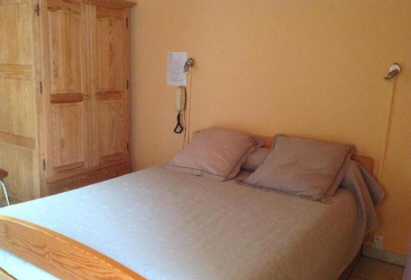 חדר סטנדרט, Auberge Du Meygal