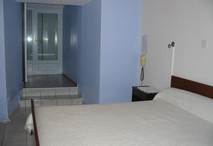 חדר סטנדרט, Auberge Du Meygal