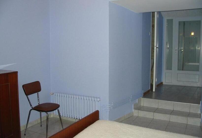 חדר סטנדרט, Auberge Du Meygal