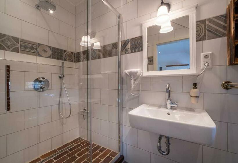 اتاق استاندارد با تراس, Insel Land Hotel Michaelsen Im Ostland