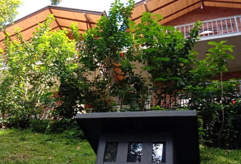 חדר דלוקס עם מרפסת, 3arch Eco Cottage Ella