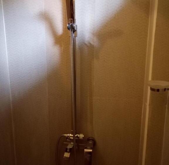 חדר סטנדרט לשלושה, 3arch Eco Cottage Ella