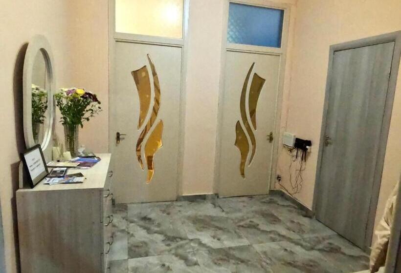 اتاق استاندارد با چشم‌انداز باغ, Karson Family Hostel & Guest House