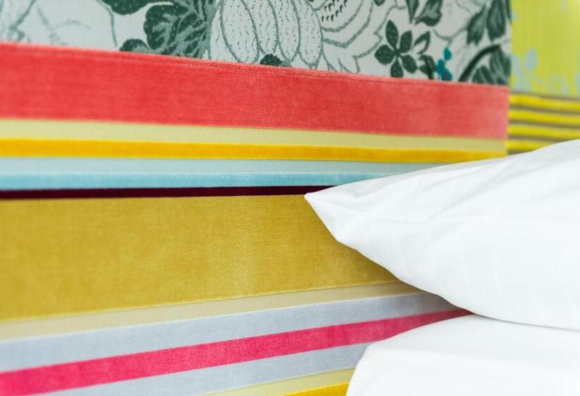 חדר סופריור יחיד, Apart  Welcoming L Urban Feel L Design