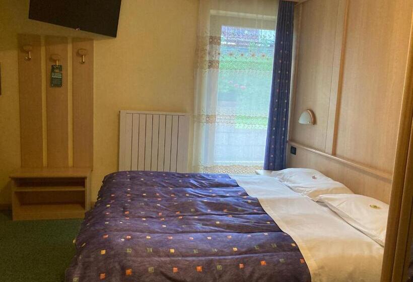 이코노미 트리플 룸, Berg Hotel Latemar Spitze