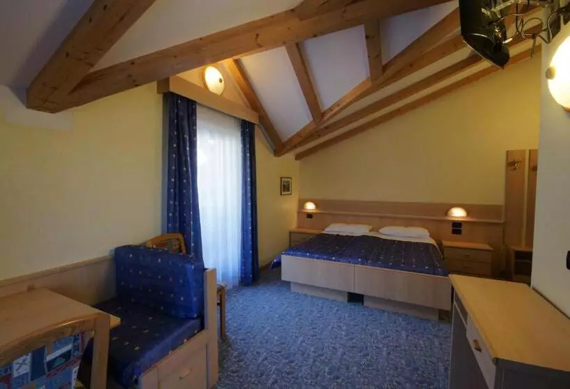 スタンダードトリプルルーム, Berg Hotel Latemar Spitze
