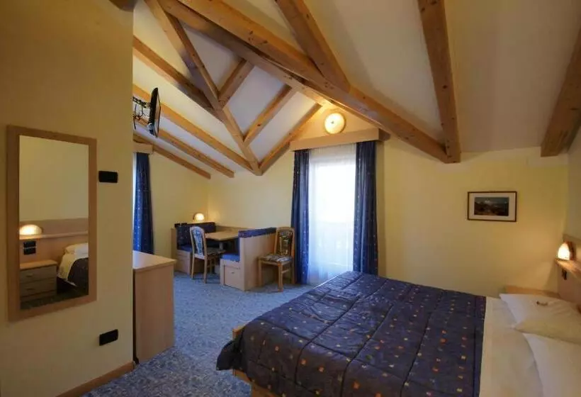 スタンダードトリプルルーム, Berg Hotel Latemar Spitze