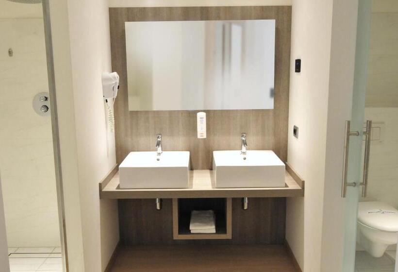 סוויטת ג'וניור נוף לאגם, Alpenresort Belvedere