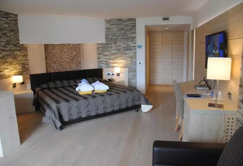 湖の見えるジュニアスイート, Alpenresort Belvedere