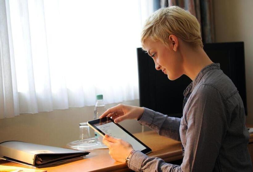 스탠다드 싱글 룸, Alte Redaktion