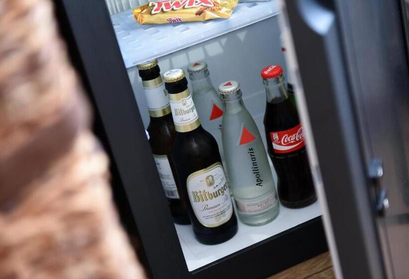 스탠다드 룸, Alte Redaktion