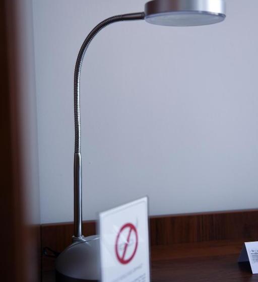 스탠다드 룸, Alte Redaktion