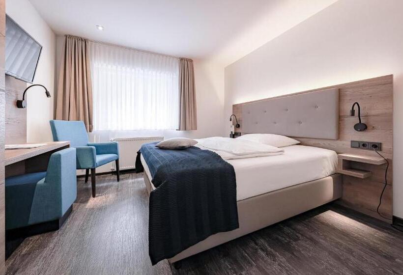 스탠다드 룸, Alte Redaktion