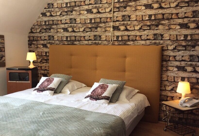 غرفة قياسية ثلاثية, Boutique Hotel Butler