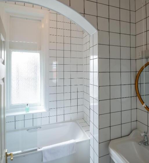 豪华房间, Cliftonville