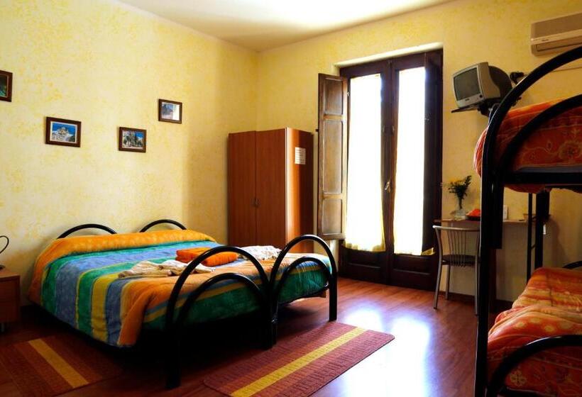 غرفة قياسية, Food & Drink