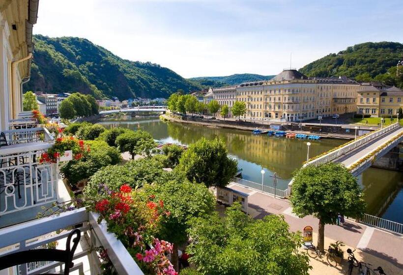 标准间带江景, Häcker S