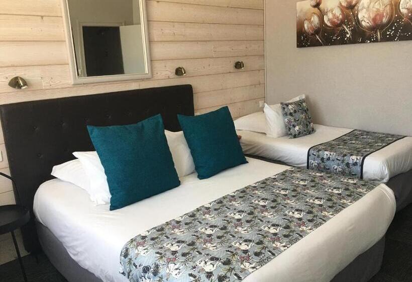 Номер Стандарт Трехместный, La Bonbonniere   Sure Hotel Collection By Best Western