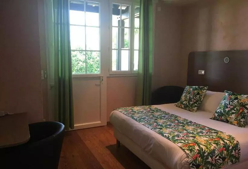 Standard Neljän Hengen Huone, La Bonbonniere   Sure Hotel Collection By Best Western