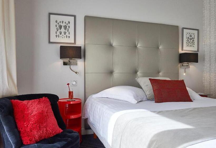 コンフォートルーム, La Residence Des Artistes