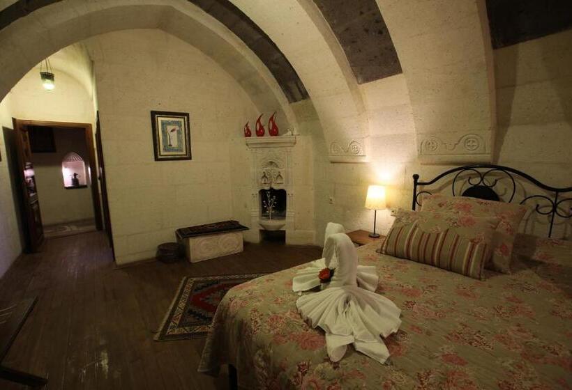 اتاق لوکس با بالکن, Lalesaray