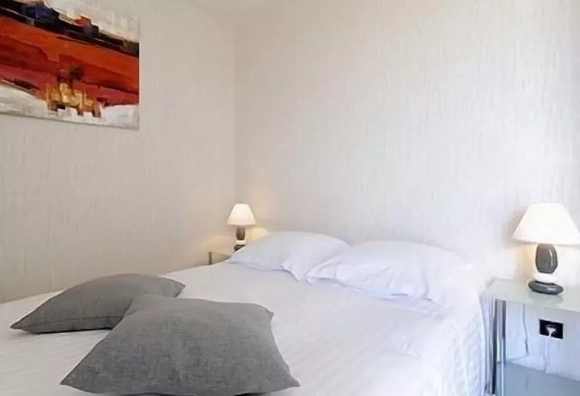 スタンダードルーム, Logis Hotel Des Grands Vins