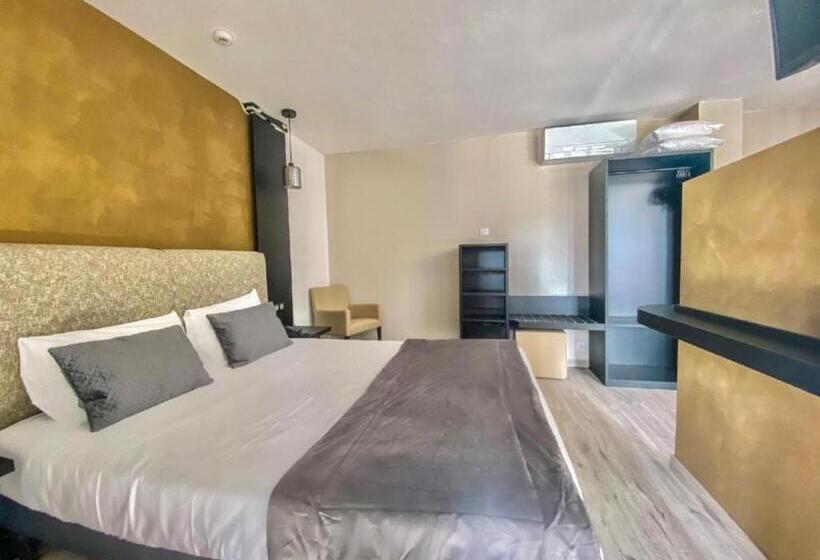 スイート（家族用）, Maria Stella